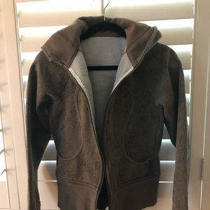Lululemon Scuba Hoodie, Size 6